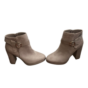 LC Lauren Conrad Tan Ankle heeled Booties Suede Minimalist Design